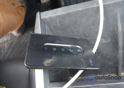 2024 Tesla Cybertruck All-Wheel Drive z USA, uszkodzony, nr VIN 7G2CEHED6RA053058